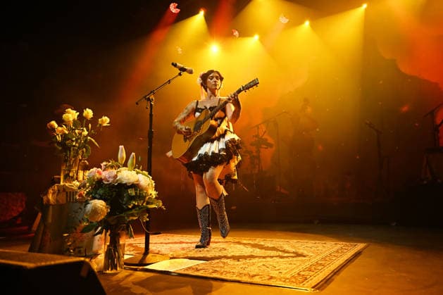 Sierra Ferrell performing at Forum in London LONDON, ENGLAND - JULY 07: Sierra Ferrell performing at Forum, Kentish Town on July 07, 2026 in London, England. CAP MAR MAR Great Britain UK Copyright: xMartinxHarris CapitalxPicturesx