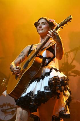 Sierra Ferrell performing at Forum in London LONDON, ENGLAND - JULY 07: Sierra Ferrell performing at Forum, Kentish Town on July 07, 2026 in London, England. CAP MAR MAR Great Britain UK Copyright: xMartinxHarris CapitalxPicturesx