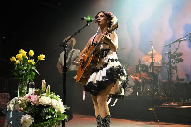 Sierra Ferrell performing at Forum in London LONDON, ENGLAND - JULY 07: Sierra Ferrell performing at Forum, Kentish Town on July 07, 2026 in London, England. CAP MAR MAR Great Britain UK Copyright: xMartinxHarris CapitalxPicturesx
