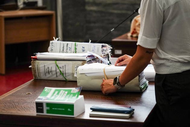 IPA86528569 - MILAN, July 9, 2026 - Court: The trial begins for former Forza Italia Senator Marcello Dell Utri and his wife, Miranda Ratti. Pictured: the trial documents.  Copyright: xEmanuelexRobertoxDexCarlix xx 86528569