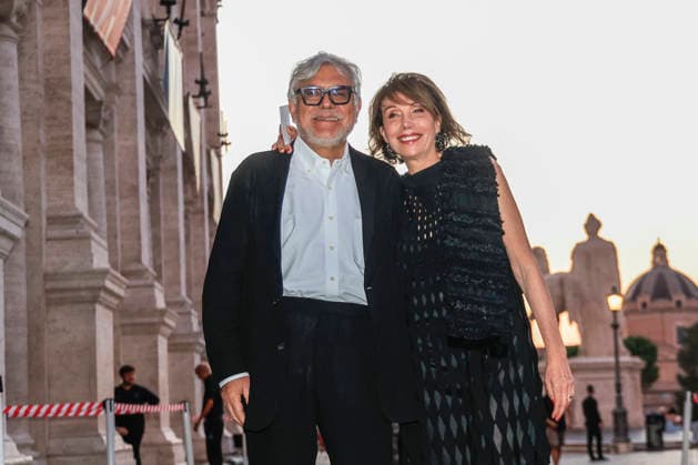 July 8, 2026, Rome, Rome, Italy: Writer Giancarlo De Cataldo and his wife, lawyer Tiziana Pomes, during the final evening of the eightieth edition of the Strega Prize literary competition in Piazza del Campidoglio, Rome, 08 07 2026 Rome Italy  - ZUMAa289 20260708_zia_a289_240 Copyright: xRiccardoxDexLucax xAgfx