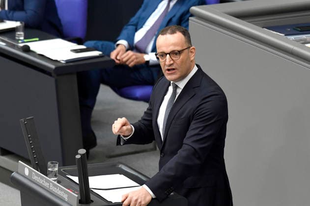 Jens Spahn in der 89. Sitzung des 21. Deutschen Bundestages im Reichstagsgebäude. Berlin, 09.07.2026 *** Jens Spahn at the 89th session of the 21st German Bundestag in the Reichstag building in Berlin, July 9, 2026 Foto:xF.xKernx xFuturexImagex bundestagssitzung89_6788