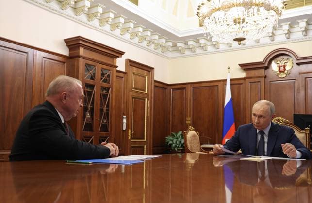 Russia Putin 9202526 09.07.2026 Russian President Vladimir Putin meets with President of the Russian Chamber of Commerce and Industry (CCI) Sergei Katyrin at the Kremlin in Moscow, Russia. Gavriil Grigorov Sputnik Moscow Russia  Copyright: xGavriilxGrigorovx