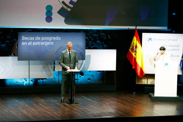 King Felipe Presides Over the Award Ceremony for the 44th Edition of the La Caixa Foundation s Postgraduate Scholarships Abroad King Felipe VI during the award ceremony for the 44th edition of the La Caixa Foundation s postgraduate scholarships abroad, July 9, 2026, in Madrid, Spain CELEBRITIES LA CAIXA FOUNDATION SCHOLARSHIPS Antonio Gutié Madrid Madrid, Spain Copyright: xAntonioxGutià rrezx 7655500