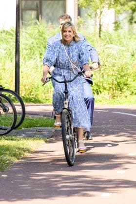 Amsterdam, The Netherlands, 2026-07-09 13:27:12 AMSTERDAM, 09-07-2026, Zuidoost district. Queen Maxima, together with the Minister of Social Affairs and Employment, Hans Vijlbrief, visits the Zuidoost district in Amsterdam as part of the Debt-Free Neighbourhood approach. The purpose of the working visit is to share knowledge regarding area-based working, scaling up successful initiatives, and cooperation with the Foundation for Financial Health in the Netherlands (SFGN). PHOTO: NLBeeld Patrick van Emst Credit: NL Beeld Patrick van Emst  Copyright: xx x