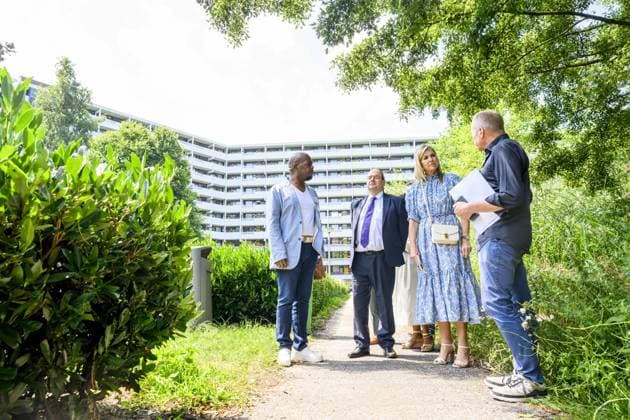 Amsterdam, The Netherlands, 2026-07-09 13:21:09 AMSTERDAM, 09-07-2026, Zuidoost district. Queen Maxima, together with the Minister of Social Affairs and Employment, Hans Vijlbrief, visits the Zuidoost district in Amsterdam as part of the Debt-Free Neighbourhood approach. The purpose of the working visit is to share knowledge regarding area-based working, scaling up successful initiatives, and cooperation with the Foundation for Financial Health in the Netherlands (SFGN). PHOTO: NLBeeld Patrick van Emst Credit: NL Beeld Patrick van Emst  Copyright: xx x
