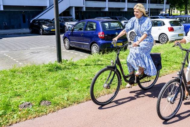 Amsterdam, The Netherlands, 2026-07-09 13:28:34 AMSTERDAM, 09-07-2026, Zuidoost district. Queen Maxima, together with the Minister of Social Affairs and Employment, Hans Vijlbrief, visits the Zuidoost district in Amsterdam as part of the Debt-Free Neighbourhood approach. The purpose of the working visit is to share knowledge regarding area-based working, scaling up successful initiatives, and cooperation with the Foundation for Financial Health in the Netherlands (SFGN). PHOTO: NLBeeld Patrick van Emst Credit: NL Beeld Patrick van Emst  Copyright: xx x