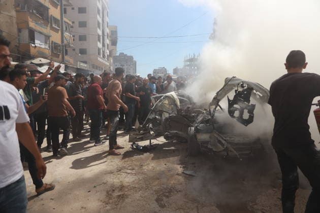Palestinians gather at site of Israeli strike in western Gaza City Palestinians gather at the site of an Israeli strike that targeted a vehicle west of Gaza City, Gaza Strip, on July 9, 2026. According to local sources, the strike killed one person and wounded others. Photo by Hadi Daoud apaimages Gaza city Gaza Strip Palestinian Territory 090726_Gaza_HD_01(1) Copyright: xapaimagesxHadixDaoudx xapaimagesx