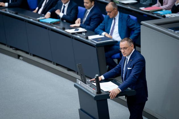 Bundestag, Tino Chrupalla, AfD, MdB Reichstagsgebäude, Bundestag, Sitzungswoche, Tino Chrupalla, AfD, MdB Berlin Berlin GER *** Bundestag, Tino Chrupalla, AfD, Member of the Bundestag, Reichstag Building, Bundestag, session week, Tino Chrupalla, AfD, Member of the Bundestag, Berlin, Berlin, GER