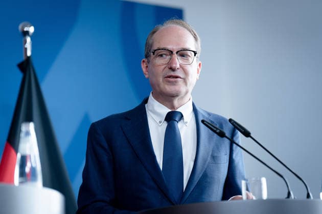 Bundesinnenminister, Alexander Dobrindt Berlin, Bundesministerium des Innern, Bundesinnenminister, Alexander Dobrindt Berlin Berlin GER *** Federal Minister of the Interior, Alexander Dobrindt, Berlin; Federal Ministry of the Interior; Federal Minister of the Interior, Alexander Dobrindt, Berlin; Berlin, GER