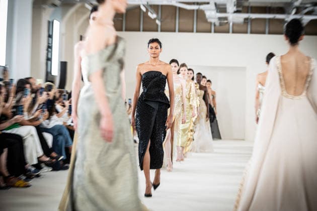 PFW HC Rami Al Ali Catwalk NB A model walks the runway during the Rami Al Ali Haute Couture Fall Winter 2026 2027 show as part of Paris Fashion Week on July 09, 2026 in Paris, France. Photo by Nasser Berzane ABACAPRESS.COM Paris France  Copyright: xBerzanexNasser ABACAx