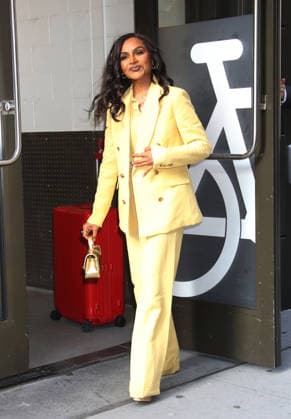 New York July 09, 2026. Mindy Kaling Deal & Steals on Good Morning America in New York. July 09, 2026. Copyright: xRW Mediapunchx