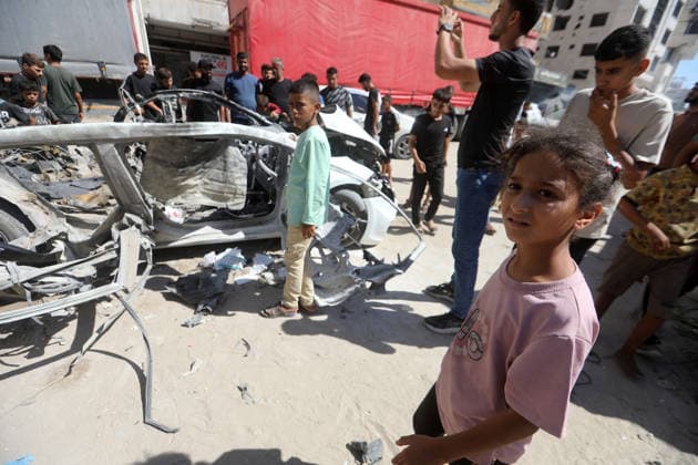 Palestinians gather at site of Israeli strike in western Gaza City Palestinians gather at the site of an Israeli strike that targeted a vehicle west of Gaza City, Gaza Strip, on July 9, 2026. According to local sources, the strike killed one person and wounded others. Photo by Bilal Osama apaimages Gaza city Gaza Strip Palestinian Territory 090726_Gaza_BO_02(1) Copyright: xapaimagesxBilalxOsamax xapaimagesx