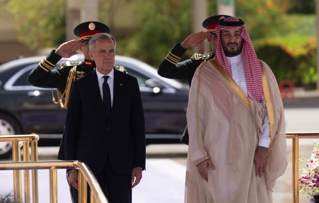 July 9, 2026, Jeddah, Saudi Arabia: Prime Minister Mark Carney, left, stands with Crown Prince of Saudi Arabia Mohammed bin Salman during a welcome ceremony at the Royal Palace in Jeddah, Saudi Arabia, Thursday, July 9, 2026. Jeddah Saudi Arabia  - ZUMAc35_ 20260709_zaf_c35_002 Copyright: xAdrianxWyldx