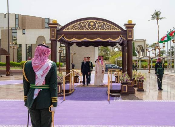 Saudi crown prince receives Canadian prime minister in Jeddah Saudi Crown Prince Mohammed bin Salman receives Canadian Prime Minister Mark Carney during an official welcoming ceremony in Jeddah, Saudi Arabia, on July 9, 2026. Carney is visiting the kingdom for talks on strengthening bilateral relations and cooperation across a number of issues. Photo by Saudi Press Agency Gaza city Gaza Strip Saudi Arabia 090726_Saudi_SPO_00(6) Copyright: xapaimagesxSaudixPressxAgencyx xapaimagesx