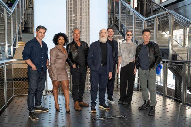 July 8, 2026, New York, New York, USA: Cast members, HAMISH ALLAN HEADLEY, JESSICA FRANCES DUKES, TITUS WELLIVER, J.K. SIMMONS, TOM BRITTNEY, HILLARY MCCORMACK and VINCENT WALSH visit the Empire State Building in New York to celebrate the Premiere of The Westies on MGM. 8 July 2026 New York USA - ZUMAa265 20260708_zep_a265_077 Copyright: xEricxAcquayex
