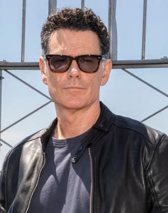 July 8, 2026, New York, New York, USA: VINCENT WALSH visits the Empire State Building in New York to celebrate the Premiere of The Westies on MGM. 8 July 2026 New York USA - ZUMAa265 20260708_zep_a265_093 Copyright: xEricxAcquayex