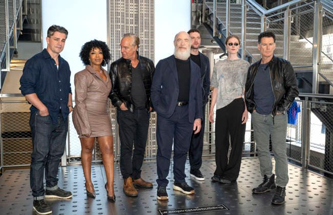 July 8, 2026, New York, Ny, United States: Hamish Allan-Headley, Jessica Frances Dukes, Titus Welliver, J.K. Simmons, Tom Brittney, Hilary McCormack, Vincent Walsh visit Empire State Building ahead of the Series Premiere of MGM+Ã¢â‚¬â ¢s The Westies . Held at Empire State Building in New York. Zuma Press July 8, 2026. New York United States  - ZUMAp281 20260708_zea_p281_055 Copyright: xPhotoxImagexPressx