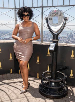July 8, 2026, New York, Ny, United States: Jessica Frances Dukes visits Empire State Building ahead of the Series Premiere of MGM+â€⠢s The Westies . Held at Empire State Building in New York. Zuma Press July 8, 2026. New York United States - ZUMAp281 20260708_zea_p281_059 Copyright: xPhotoxImagexPressx