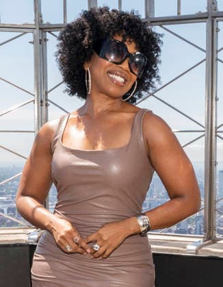 July 8, 2026, New York, Ny, United States: Jessica Frances Dukes visits Empire State Building ahead of the Series Premiere of MGM+Ã¢â‚¬â ¢s The Westies . Held at Empire State Building in New York. Zuma Press July 8, 2026. New York United States - ZUMAp281 20260708_zea_p281_069 Copyright: xPhotoxImagexPressx