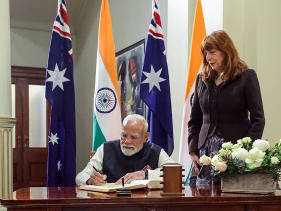 RECORD DATE NOT STATED PM Modi meets Australia s Victoria Governor Margaret Gardner AC Melbourne Australia , Jul 09 (ANI): Prime Minister Narendra Modi signs a visitor s book as he meets Victoria Governor Margaret Gardner AC at Government House, in Melbourne on Thursday. (Narendra Modi Photo Gallery ANI Photo) Melbourne Victoria Australia Copyright: xANIx ANI_20260709068