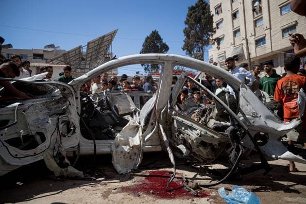 July 9, 2026, Gaza, Palestine, State of: GAZA Gaza, PALESTINE Ã¢â‚¬ JULY 9, 2026: Smoke rises following an Israeli airstrike that targeted a civilian vehicle near Haidar Junction, west of Gaza City, on Thursday evening. According to local sources, one Palestinian was killed and three others were injured in the strike. Mohammed M. Skaik JNA PRESS. Gaza Palestine, State of - ZUMAq101 20260709_zna_q101_016 Copyright: xMohammedxMxSkaikx