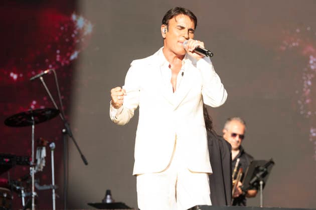 09.07.2026, Locarno, Piazza Grande, Moon and Stars, Sal Da Vinci Locarno Piazza Grande Ticino Switzerland *** July 9, 2026, Locarno, Piazza Grande, Moon and Stars, Sal Da Vinci, Locarno, Piazza Grande, Ticino, Switzerland Copyright: xJustPictures.ch AlexanderxRaemyx jp-de-AlRa-DSC01356