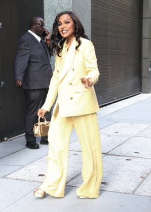 Mindy Kaling promotes Deal & Steals on Good Morning America Featuring: Mindy Kaling Where: New York City, New York, United States When: 09 Jul 2026 Credit: Roger Wong INSTARimages EDITORIAL USE ONLY. NOT FOR USE BY NEWSPAPERS BASED IN THE UK. Copyright: xx instar55841547