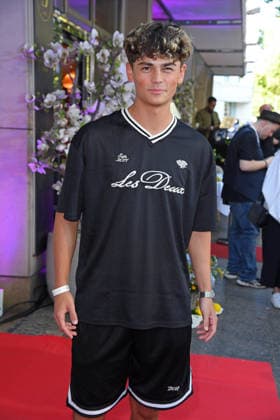 Benni Kalcher (Benni BK) bei der Restaurant Bellucci La Grande Bellezza Sommerparty in Berlin am 09.07.2026 *** Benni Kalcher (Benni BK) at the Bellucci La Grande Bellezza summer party in Berlin on July 9, 2026