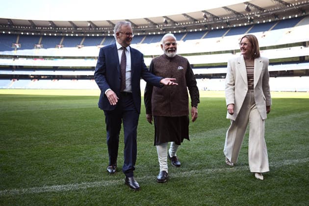 NARENDRA MODI AUSTRALIA VISIT, (L-R) Australian Prime Minister Anthony Albanese, Indian Prime Minister Narendra Modi and Victorian Premier Jacinta Allan leave after a visit to the Melbourne Cricket Ground in Melbourne, Friday, July 10, 2026. ( NO ARCHIVING MELBOURNE VICTORIA AUSTRALIA  Copyright: xJOELxCARRETTx 20260710141568003468