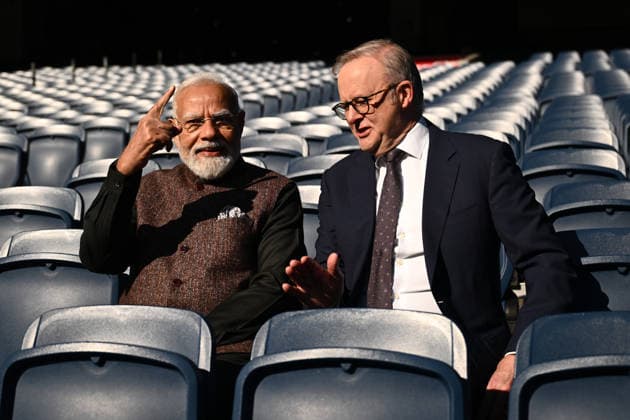 NARENDRA MODI AUSTRALIA VISIT, Indian Prime Minister Narendra Modi (left) and Australian Prime Minister Anthony Albanese pose for a photo in the Shane Warne stand during a visit to the Melbourne Cricket Ground in Melbourne, Friday, July 10, 2026. ( NO ARCHIVING MELBOURNE VICTORIA AUSTRALIA  Copyright: xJOELxCARRETTx 20260710187979729289