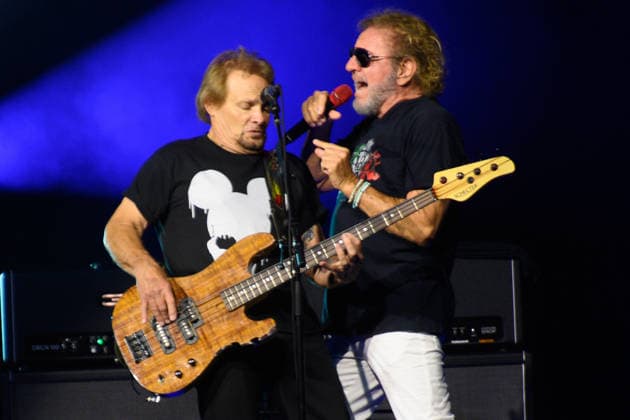 Sammy Hagar Performs at British Airways ARC, London, UK - 09 July 2026 Bassist Michael Anthony and Sammy Hagar performs on the first of three nights at British Airways ARC, London, England, UK on Thursday 09 July 2026 as part of his The Best of All Worlds Tour., Credit:Justin Ng Avalon UK, England, London, British Airways ARC  Copyright: xJustinxNgx xAvalonx 1115614836