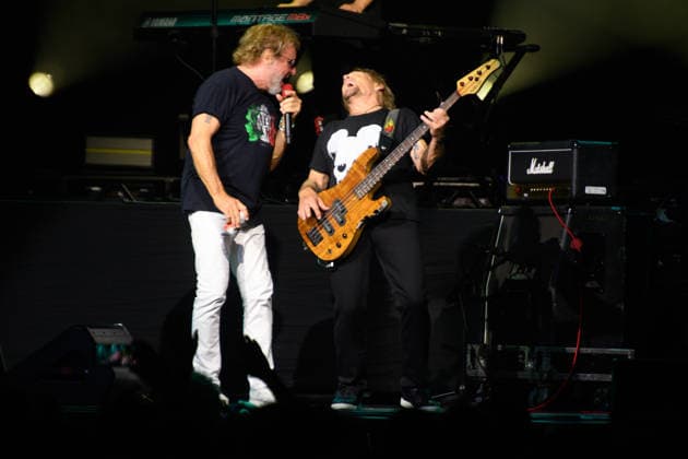 Sammy Hagar Performs at British Airways ARC, London, UK - 09 July 2026 Bassist Michael Anthony and Sammy Hagar performs on the first of three nights at British Airways ARC, London, England, UK on Thursday 09 July 2026 as part of his The Best of All Worlds Tour., Credit:Justin Ng Avalon UK, England, London, British Airways ARC  Copyright: xJustinxNgx xAvalonx 1115615008