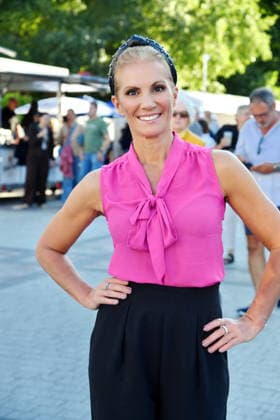Classic Open Air - Berlin Kerstin Linnartz beim Classic Open Air auf dem Gendarmenmarkt in Berlin am 09.07.2026 *** Classic Open Air Berlin: Kerstin Linnartz at the Classic Open Air on the Gendarmenmarkt in Berlin on July 9, 2026 Copyright: xEventpressxBerndtx