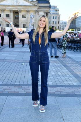 Classic Open Air - Berlin Nina Ensmann beim Classic Open Air auf dem Gendarmenmarkt in Berlin am 09.07.2026 *** Classic Open Air Berlin: Nina Ensmann at the Classic Open Air on the Gendarmenmarkt in Berlin on July 9, 2026 Copyright: xEventpressxBerndtx
