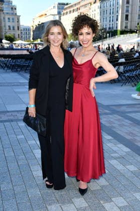 Classic Open Air - Berlin Tina Ruland und Anastasia Zampounidis beim Classic Open Air auf dem Gendarmenmarkt in Berlin am 09.07.2026 *** Classic Open Air Berlin: Tina Ruland and Anastasia Zampounidis at the Classic Open Air on the Gendarmenmarkt in Berlin on July 9, 2026 Copyright: xEventpressxBerndtx