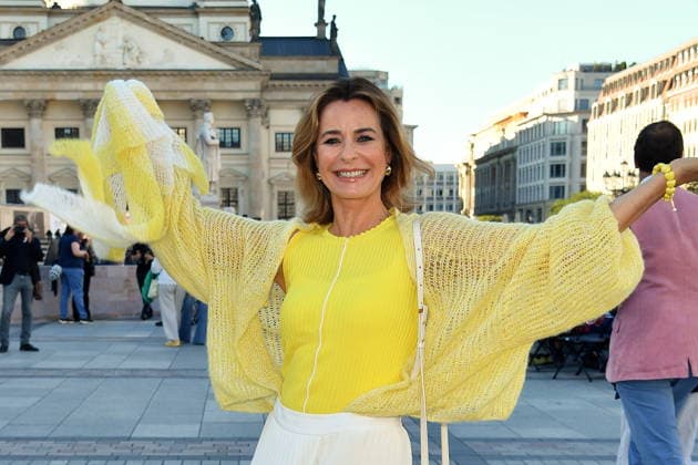 Classic Open Air - Berlin Bettina Cramer beim Classic Open Air auf dem Gendarmenmarkt in Berlin am 09.07.2026 *** Classic Open Air Berlin: Bettina Cramer at the Classic Open Air on the Gendarmenmarkt in Berlin on July 9, 2026 Copyright: xEventpressxBerndtx
