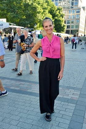 Classic Open Air - Berlin Kerstin Linnartz beim Classic Open Air auf dem Gendarmenmarkt in Berlin am 09.07.2026 *** Classic Open Air Berlin: Kerstin Linnartz at the Classic Open Air on the Gendarmenmarkt in Berlin on July 9, 2026 Copyright: xEventpressxBerndtx