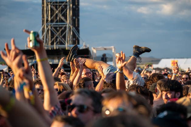 Pohoda festival day 2 in Trencin - 09 Jul 2026 Legs of a participant seen during the Pohoda Festival 2026 at Trencin Airport. Pohoda festival the biggest open-air summer music festival in Slovakia, celebrates 30th anniversary. Trencin Slovakia Copyright: xTomasxTkacikx xSOPAxImagesx 20260709-Pohoda-day2-18