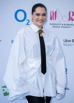 Jessie J attends the Nordoff and Robbins O2 Silver Clef Awards at the Royal Albert Hall in London, England. UK. Thursday 9th July 2026. Copyright: xJamesxWarrenx NORDOFF AND ROBBINS O2 SILVER CLEF AWARDS4