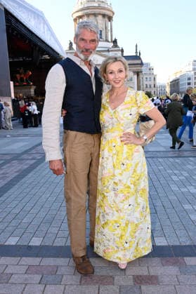 Dana Golombek mit Partner Ralph Barthelt bei der Eröffnung vom Classic Open Air 2026 mit dem Konzerthausorchester unter der Leitung von Joana Mallwitz und mit Star-Pianist Hayato Sumino auf dem Gendarmenmarkt. Berlin, 09.07.2026 *** Dana Golombek with her partner Ralph Barthelt at the opening of the Classic Open Air 2026 with the Konzerthaus Orchestra, conducted by Joana Mallwitz and featuring star pianist Hayato Sumino, at the Gendarmenmarkt in Berlin, July 9, 2026 Foto:xN.xKubelkax xFuturexImagex classic_6752