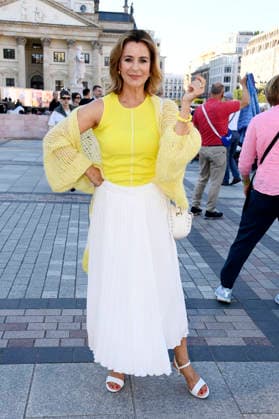 Bettina Cramer bei der Eröffnung vom Classic Open Air 2026 mit dem Konzerthausorchester unter der Leitung von Joana Mallwitz und mit Star-Pianist Hayato Sumino auf dem Gendarmenmarkt. Berlin, 09.07.2026 *** Bettina Cramer at the opening of the Classic Open Air 2026 with the Konzerthaus Orchestra, conducted by Joana Mallwitz and featuring star pianist Hayato Sumino, at the Gendarmenmarkt in Berlin, July 9, 2026 Foto:xN.xKubelkax xFuturexImagex classic_6756