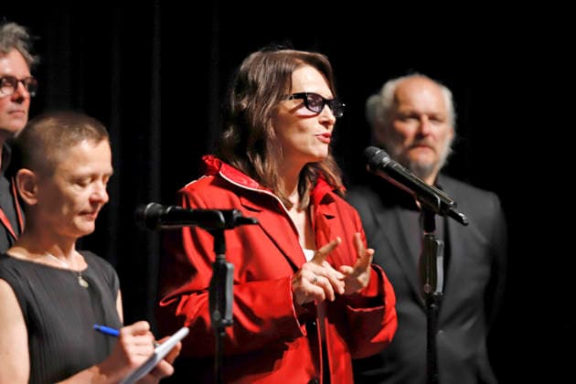 Juliette Binoche beim Special Screening des Dokumentarfilms In-I in Motion auf dem 60. Internationalen Filmfestival Karlovy Vary 2026 in der Grand Hall im Festival Hotel Thermal. Karlsbad, 09.07.2026 *** Juliette Binoche at the special screening of the documentary *In I in Motion* at the 60th Karlovy Vary International Film Festival in 2026, held in the Grand Hall of the Festival Hotel Thermal in Karlsbad, July 9, 2026 Foto:xM.xThomasx xFuturexImagex binoche_6716