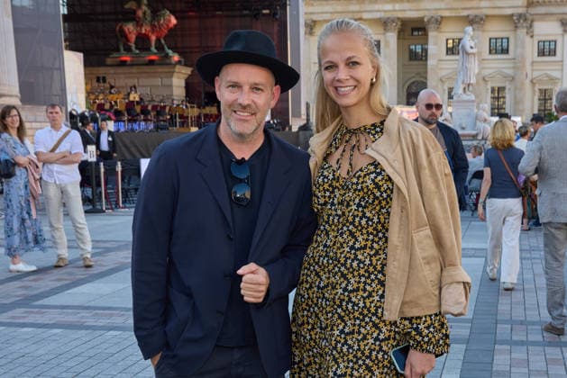 Ben Bluemel mit Begleitung - Eroeffnung des Classic Open Air auf dem Gendarmenmarkt in Berlin am 09.07.2026. Classic Open Air 2026 *** Ben Bluemel with accompaniment: Opening of the Classic Open Air at the Gendarmenmarkt in Berlin on July 9, 2026 Classic Open Air 2026
