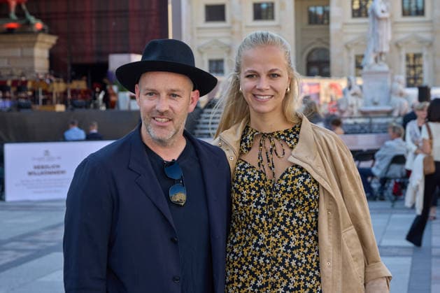 Ben Bluemel mit Begleitung - Eroeffnung des Classic Open Air auf dem Gendarmenmarkt in Berlin am 09.07.2026. Classic Open Air 2026 *** Ben Bluemel with accompaniment: Opening of the Classic Open Air at the Gendarmenmarkt in Berlin on July 9, 2026 Classic Open Air 2026