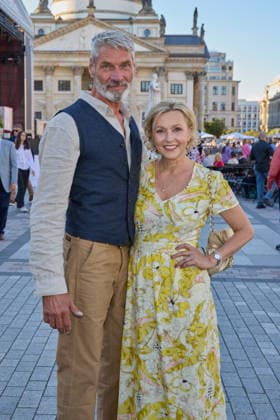 Ralph Barthelt und Dana Golombek - Eroeffnung des Classic Open Air auf dem Gendarmenmarkt in Berlin am 09.07.2026. Classic Open Air 2026 *** Ralph Barthelt and Dana Golombek: Opening of the Classic Open Air at the Gendarmenmarkt in Berlin on July 9, 2026 Classic Open Air 2026