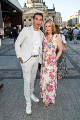 ABB CLASSIC- Andreas Elsholz und Denise Zich zu Gast bei der Eroeffnung des Classic Open Air 2026 am Gendarmenmarkt in Berlin am 09.07.2026 Berlin Deutschland *** ABB CLASSIC: Andreas Elsholz and Denise Zich to appear at the opening of the Classic Open Air 2026 at Gendarmenmarkt in Berlin on July 9, 2026, Berlin, Germany