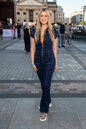 ABB CLASSIC- Nina Ensmann Schauspielerin zu Gast bei der Eroeffnung des Classic Open Air 2026 am Gendarmenmarkt in Berlin am 09.07.2026 Berlin Deutschland *** ABB CLASSIC: Actress Nina Ensmann to appear as a guest at the opening of the Classic Open Air 2026 at the Gendarmenmarkt in Berlin on July 9, 2026, Berlin, Germany