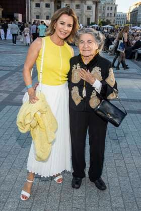 ABB CLASSIC- Bettina Cramer Moderatorin Begleitung Frau zu Gast bei der Eroeffnung des Classic Open Air 2026 am Gendarmenmarkt in Berlin am 09.07.2026 Berlin Deutschland *** ABB CLASSIC Bettina Cramer, host, accompanied by a guest, at the opening of the Classic Open Air 2026 at Gendarmenmarkt in Berlin on July 9, 2026, Berlin, Germany