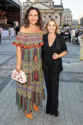 ABB CLASSIC- Natascha Ochsenknecht und Tina Ruland zu Gast bei der Eroeffnung des Classic Open Air 2026 am Gendarmenmarkt in Berlin am 09.07.2026 Berlin Deutschland *** ABB CLASSIC: Natascha Ochsenknecht and Tina Ruland attend the opening of the Classic Open Air 2026 at the Gendarmenmarkt in Berlin on July 9, 2026, Berlin, Germany